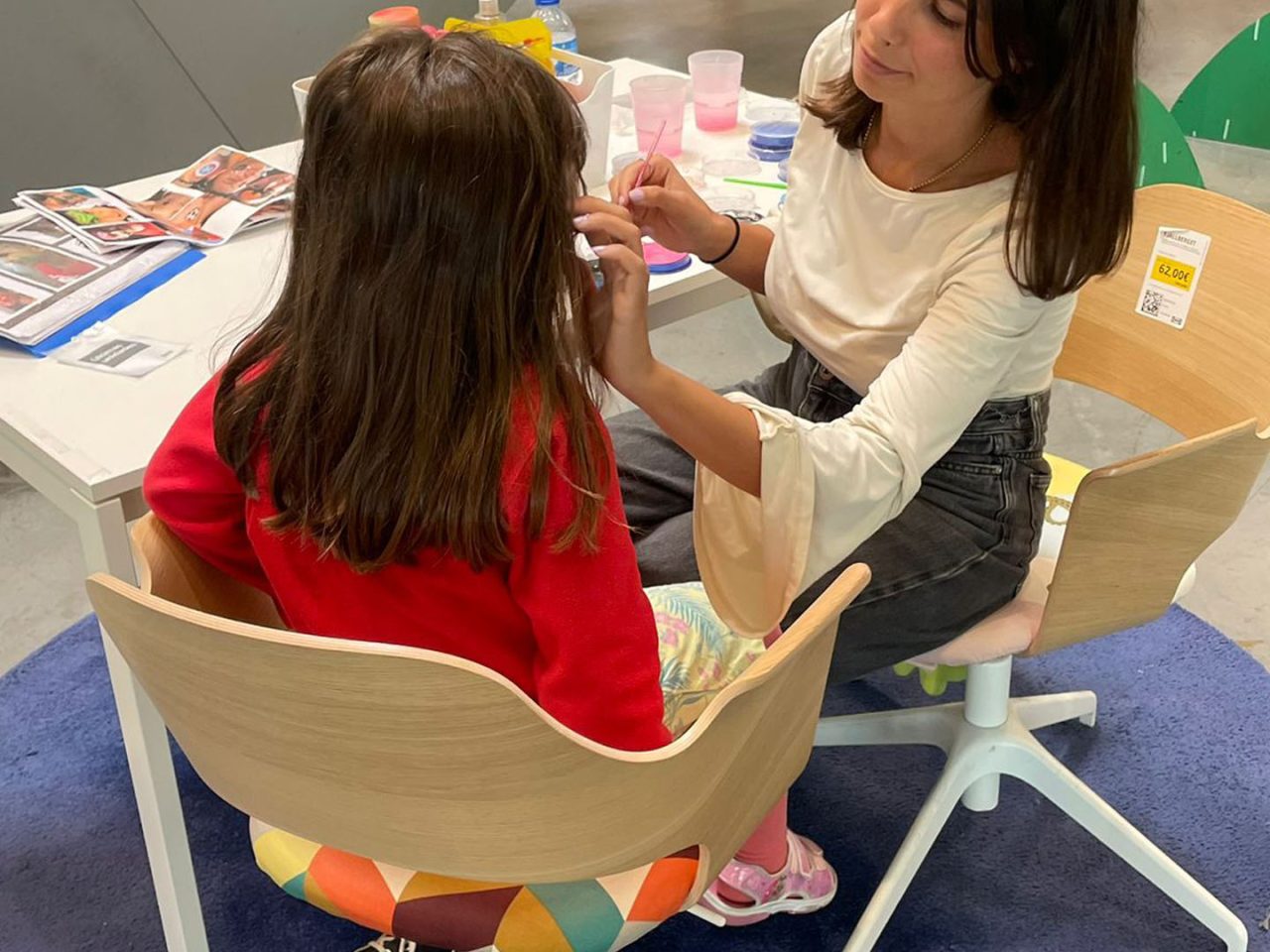 IKEA Pinturas Faciais e Modelagem de Balões