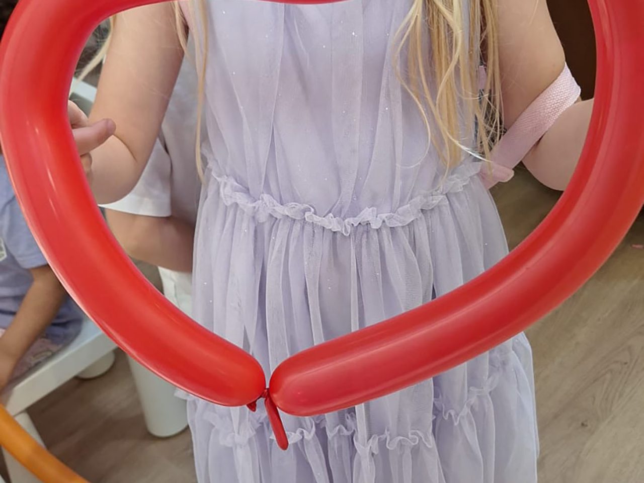 IKEA Pinturas Faciais e Modelagem de Balões